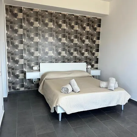 17 بيت ضيافة ديامنتي