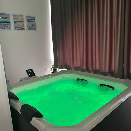 17 بيت ضيافة *